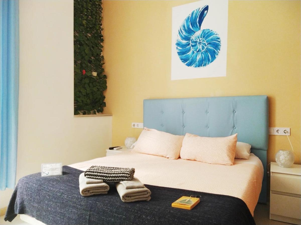 קדיז Hostal Casa Nautilus מראה חיצוני תמונה