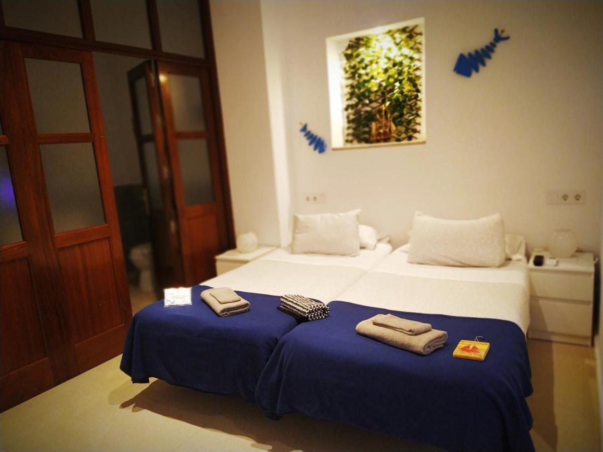 קדיז Hostal Casa Nautilus מראה חיצוני תמונה